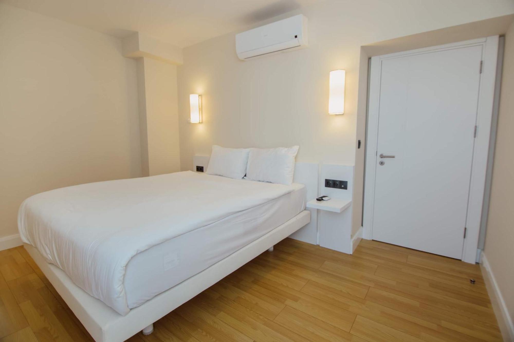 Aparthotel Orbi City Center Sea View Batumi Exterior foto