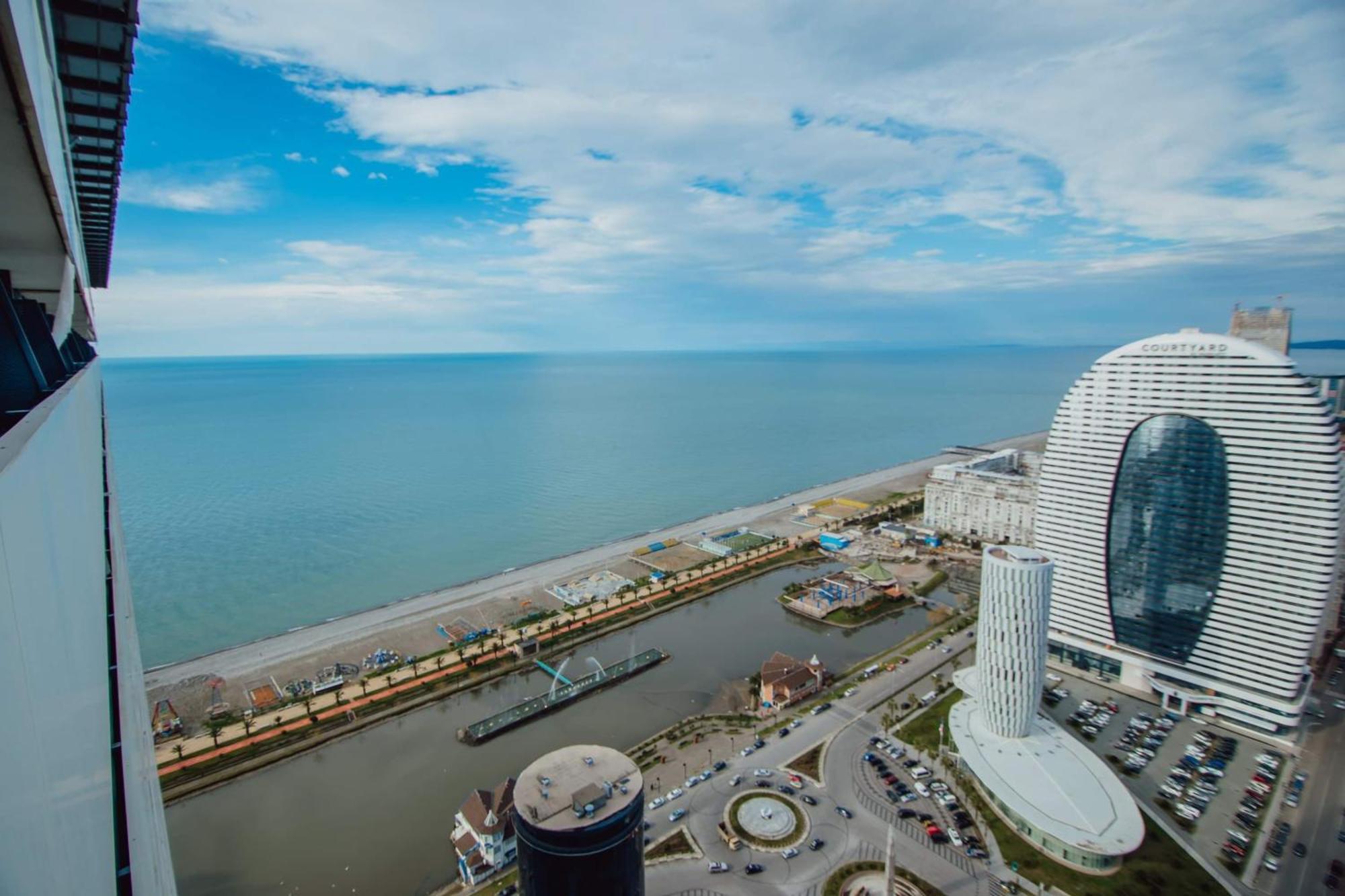 Aparthotel Orbi City Center Sea View Batumi Exterior foto